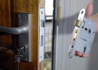 Woodbridge Locksmith Store Woodbridge, VA 703-663-7400 Woodbridge Locksmith Store Woodbridge, VA 703-663-7400